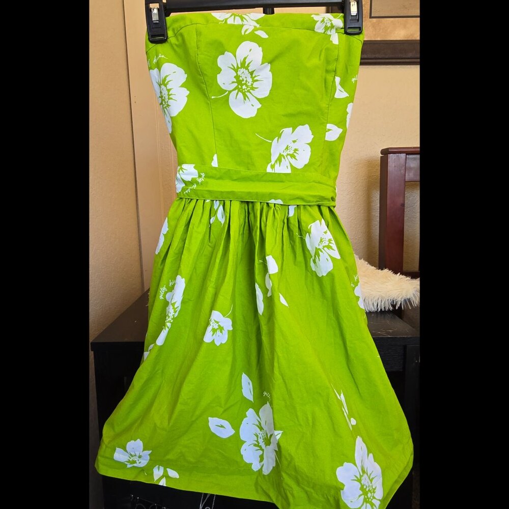 Gilly Hicks Hawaiian Floral Strapless Twirl Skirt Dress Women's Size Large Lime